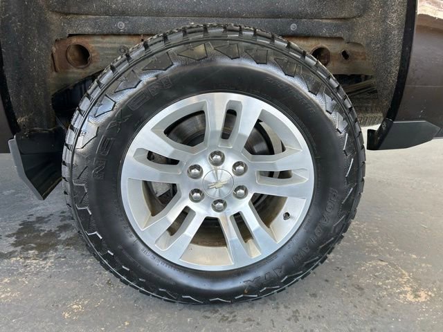 Used 2018 Chevrolet Silverado 1500 LT w/ All Star Edition image 10