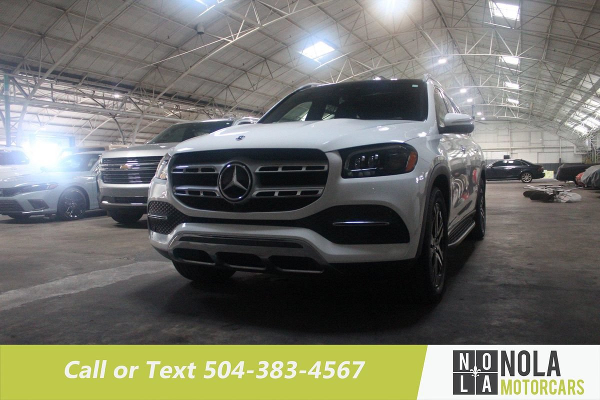 Used 2023 Mercedes-Benz GLS 450 4MATIC image 3