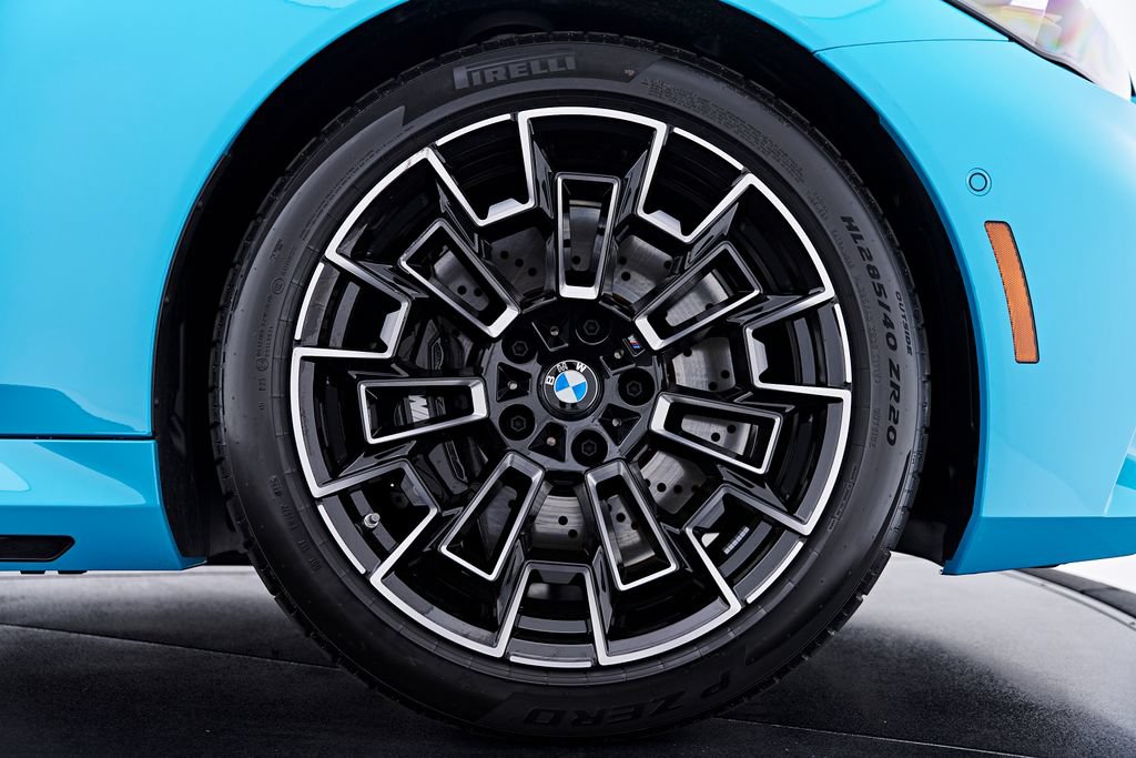 Used 2026 BMW M5 Touring w/ M Driver's Package AWD/4WD image 32