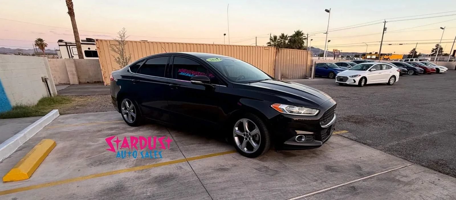 Used 2015 Ford Fusion SE w/ Equipment Group 201A FWD image 9