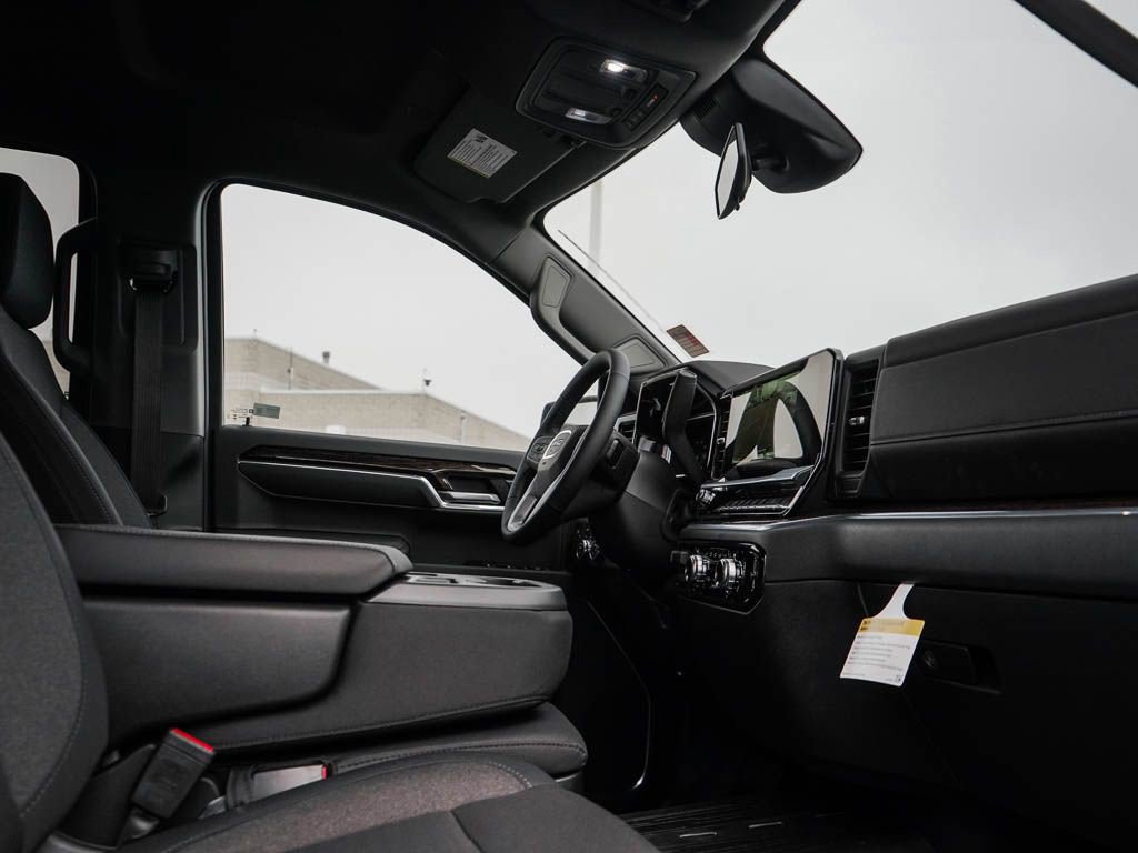New 2026 GMC Sierra 1500 SLE AWD/4WD image 9