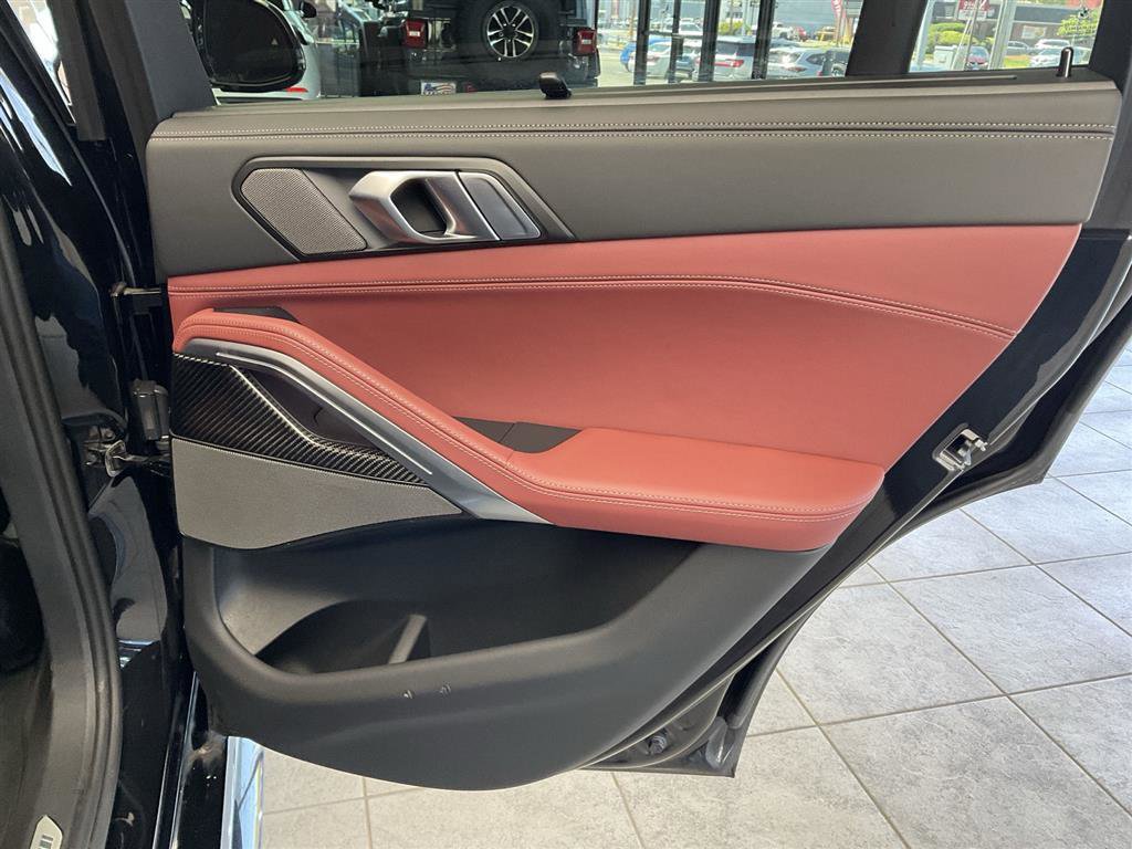 Used 2026 BMW X6 M60i AWD/4WD image 14