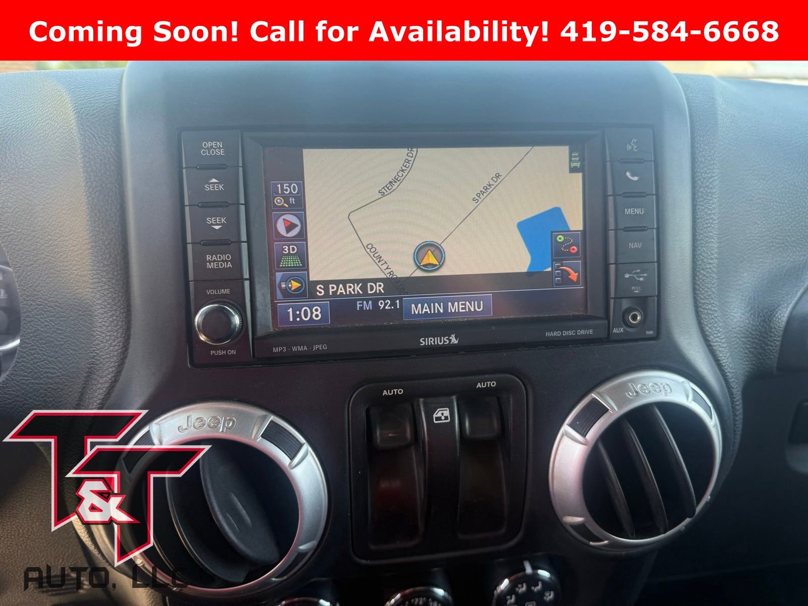 Used 2015 Jeep Wrangler Rubicon w/ Power Convenience Group AWD/4WD image 8