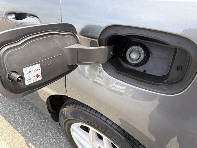 Used 2024 Ford Edge SEL AWD/4WD image 9