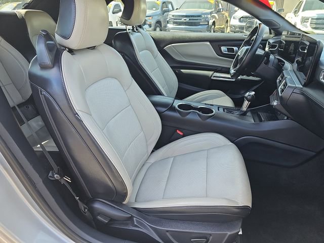 Used 2024 Ford Mustang Premium image 12