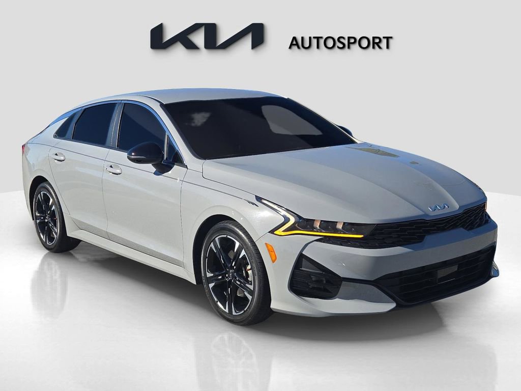 Used 2023 Kia K5 GT-Line w/ GT-Line Premium Package image 3