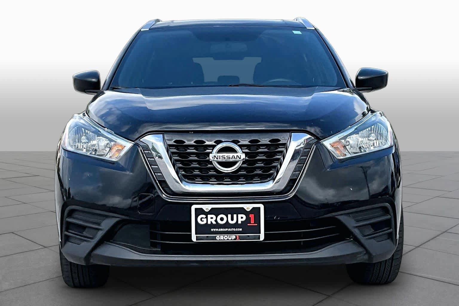 Used 2019 Nissan Kicks S FWD image 4