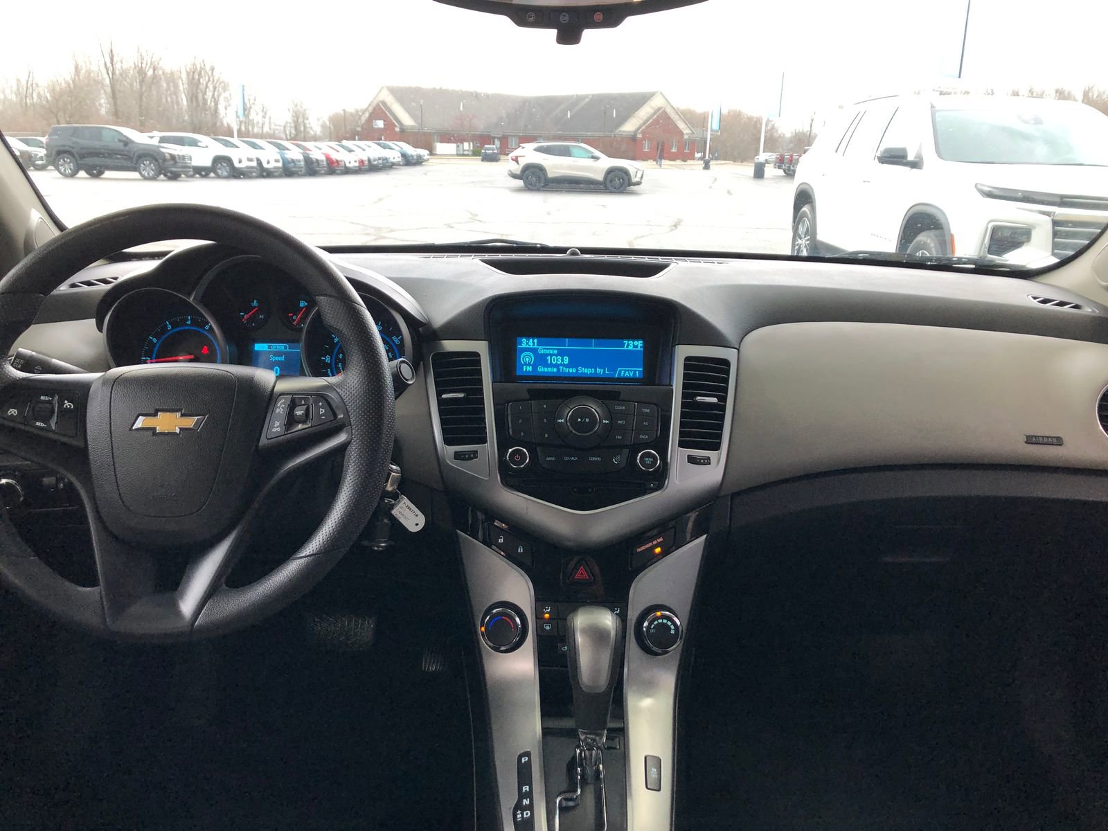 Used 2013 Chevrolet Cruze LS FWD image 14