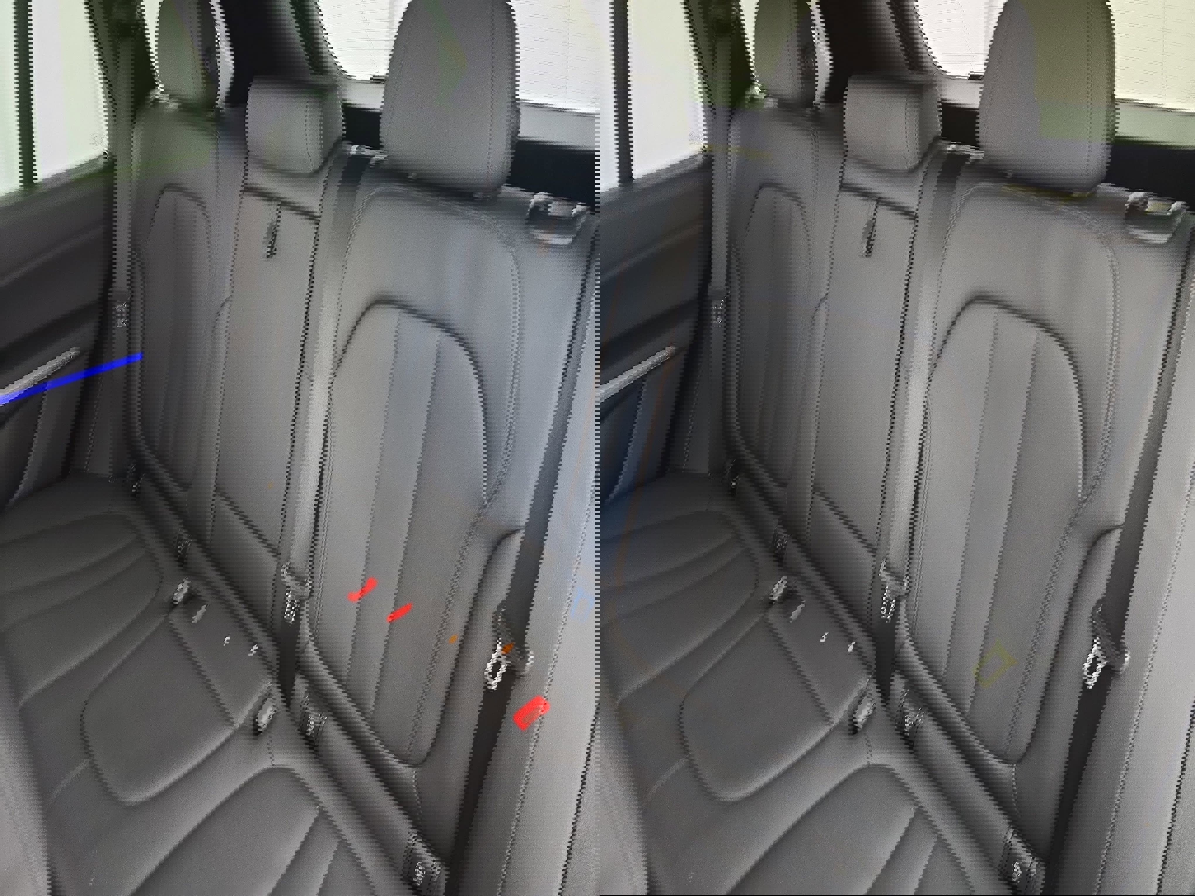 Used 2022 BMW X5 xDrive40i w/ Climate Comfort Package image 14