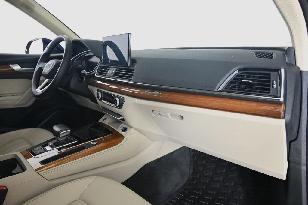 Certified 2023 Audi Q5 2.0T Premium Plus w/ Premium Plus Package image 15
