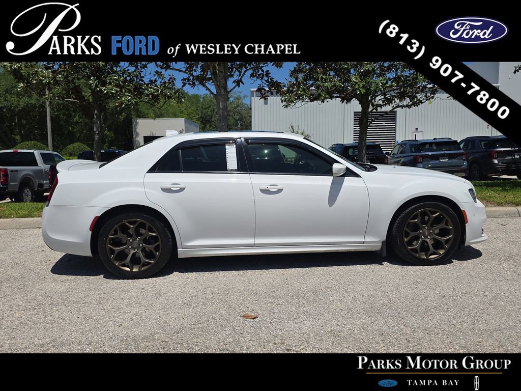 Used 2017 Chrysler 300 S w/ 300S Premium Group image 3