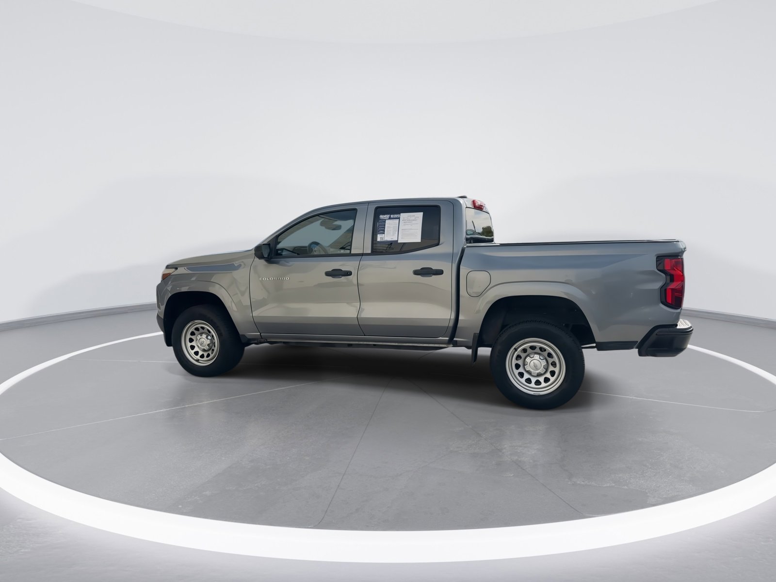 Used 2023 Chevrolet Colorado W/T RWD image 6