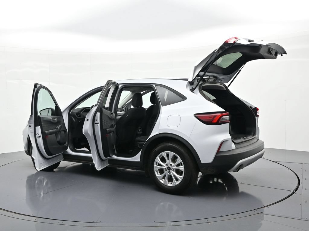 Used 2025 Ford Escape Active FWD image 24
