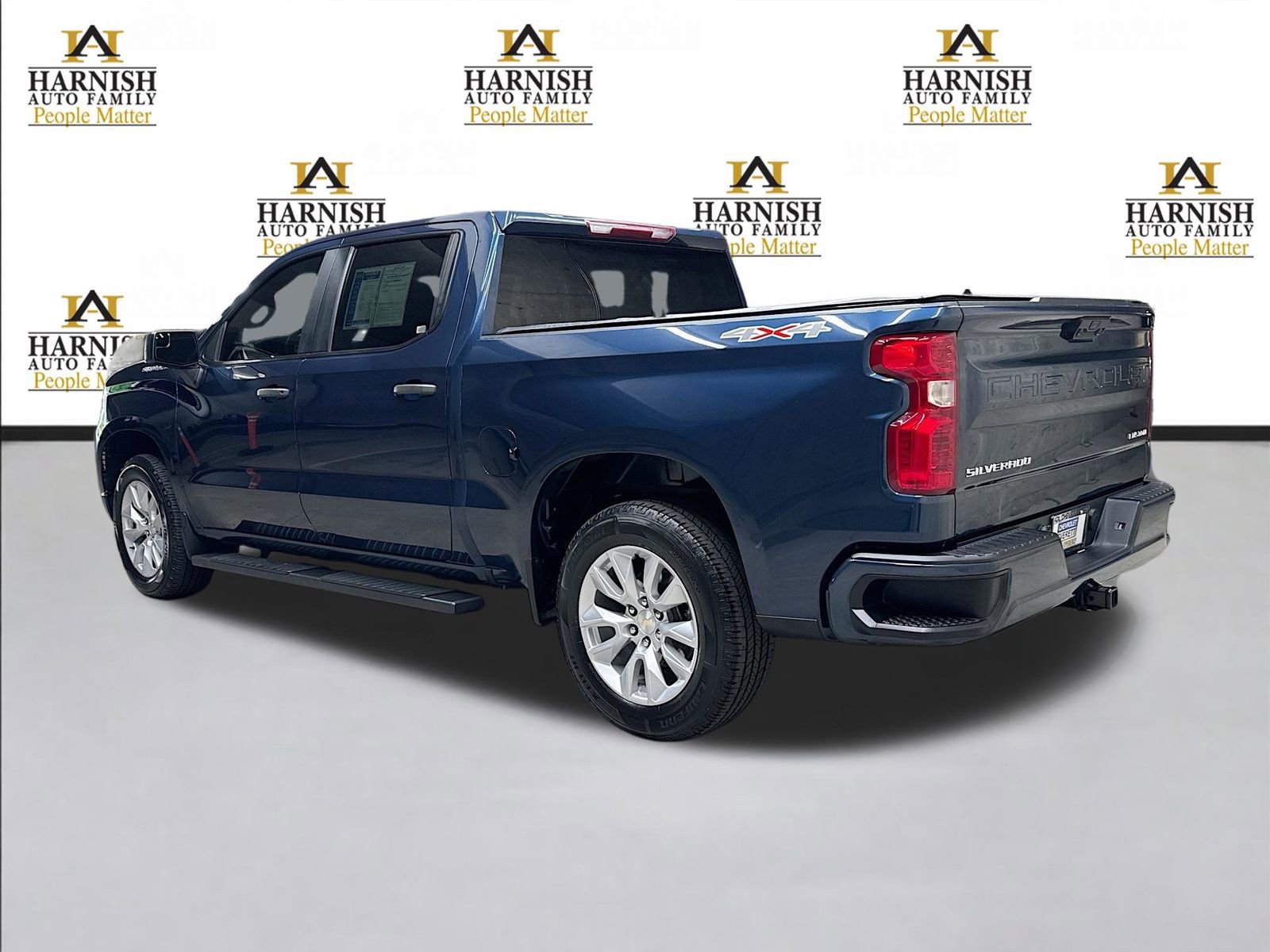 Used 2023 Chevrolet Silverado 1500 Custom AWD/4WD image 8