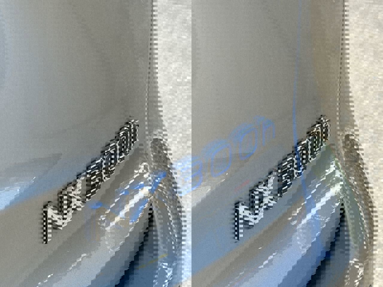 Used 2020 Lexus NX 300h 300h 4D Sport Utility image 30