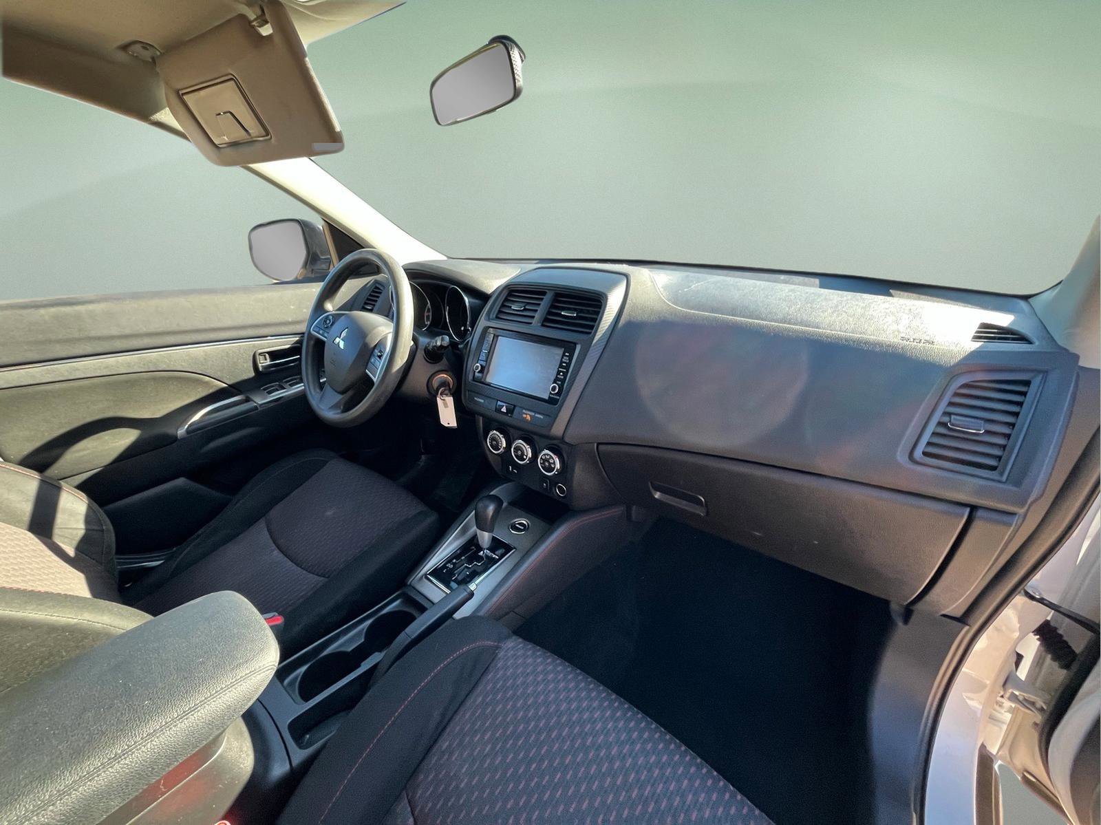 Used 2018 Mitsubishi Outlander Sport ES AWD/4WD image 32