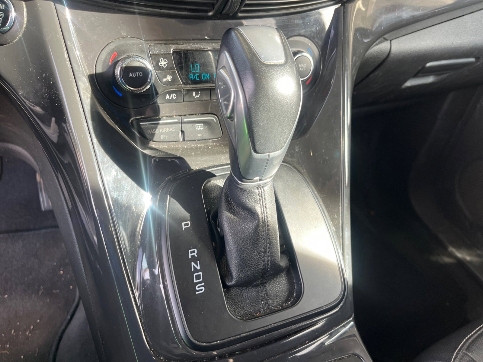 Used 2014 Ford Escape Titanium w/ Equipment Group 401A image 31