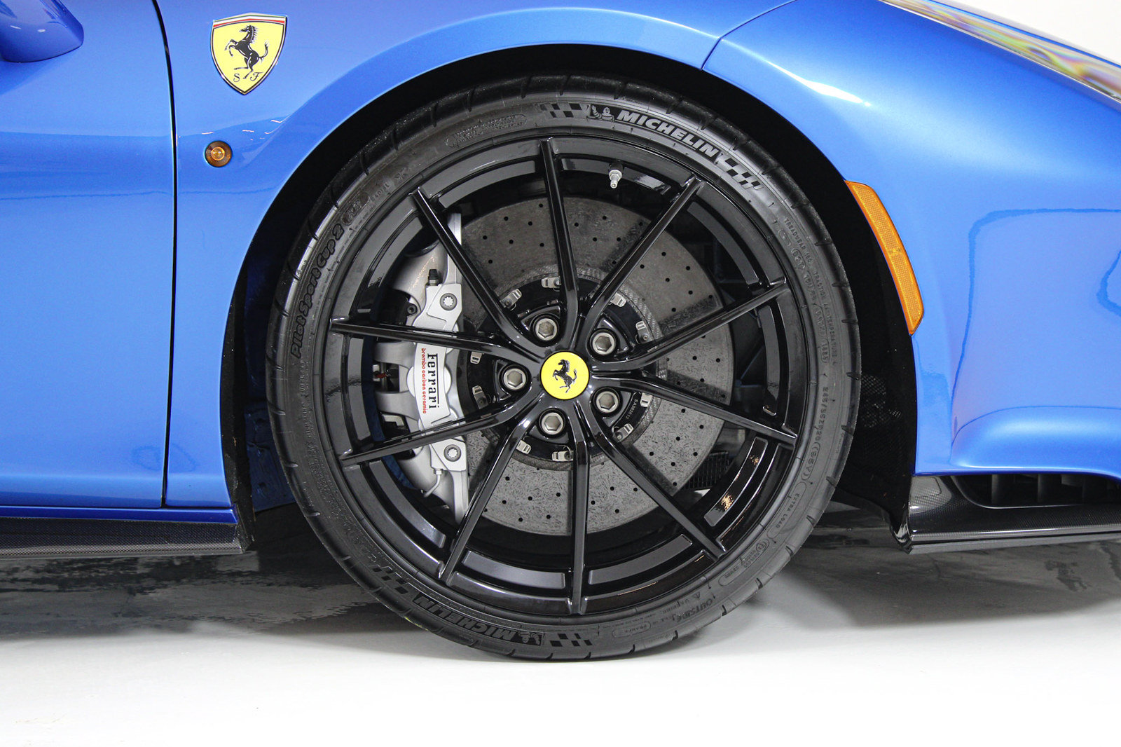 Used 2020 Ferrari 488 Pista Coupe RWD image 16