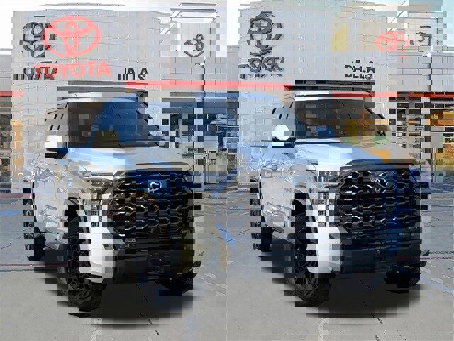 Used 2022 Toyota Tundra Platinum image 1