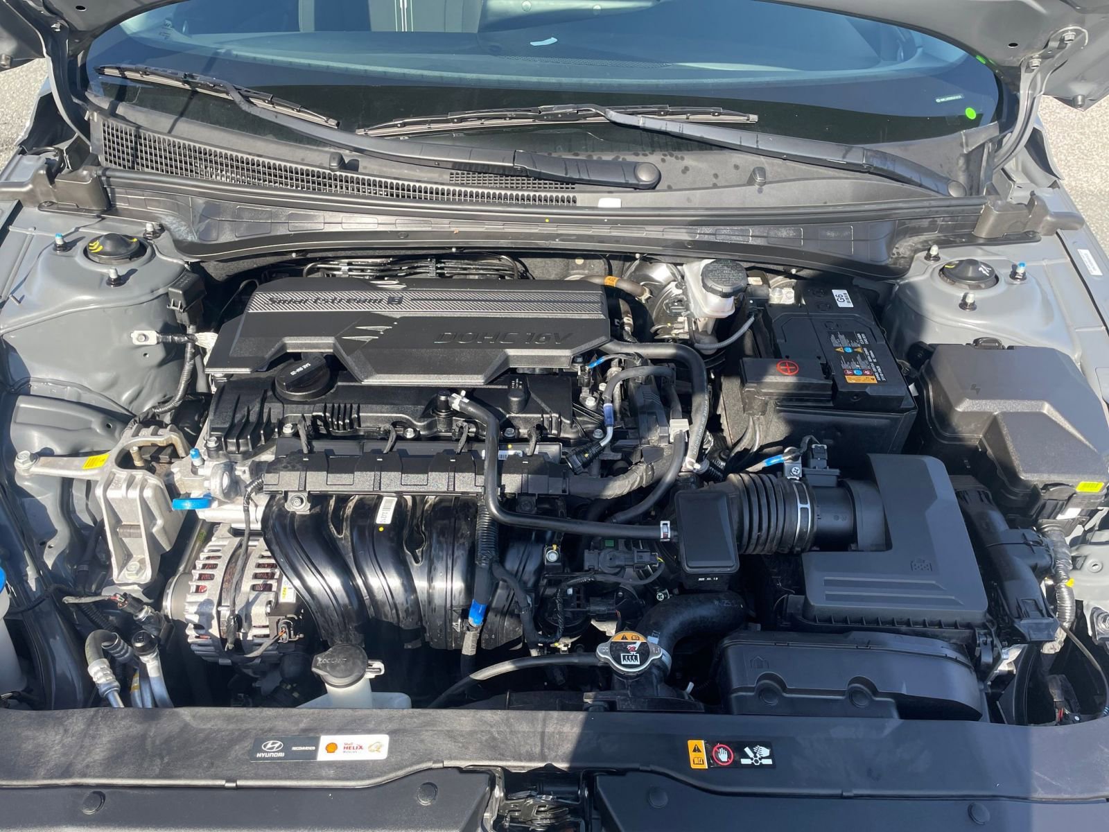 Used 2025 Hyundai Elantra SEL FWD image 33
