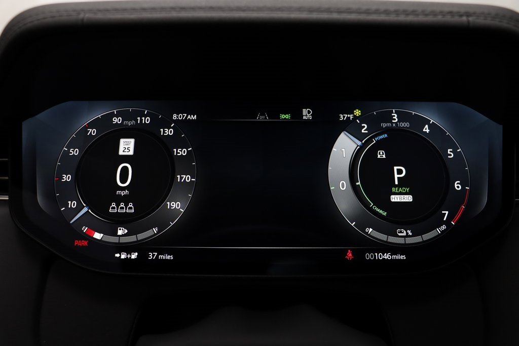 New 2025 Land Rover Range Rover SE image 11