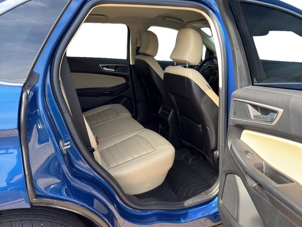 Used 2024 Ford Edge SEL w/ Convenience Package AWD/4WD image 8