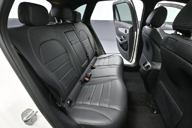Used 2019 Mercedes-Benz GLC 300 image 35