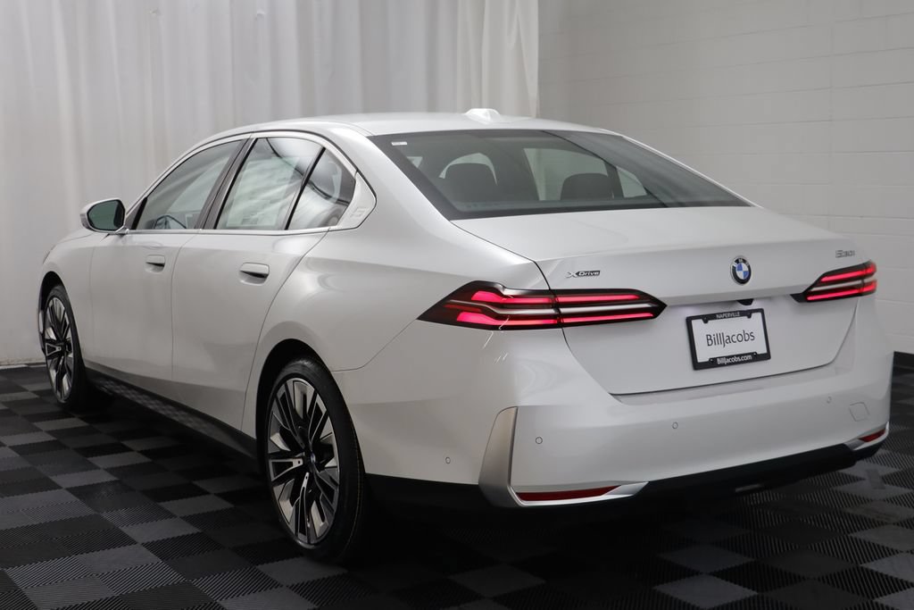 New 2026 BMW 530i xDrive w/ Premium Package AWD/4WD image 16