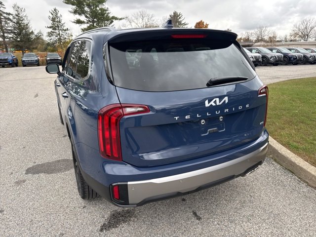 Used 2025 Kia Telluride S image 36