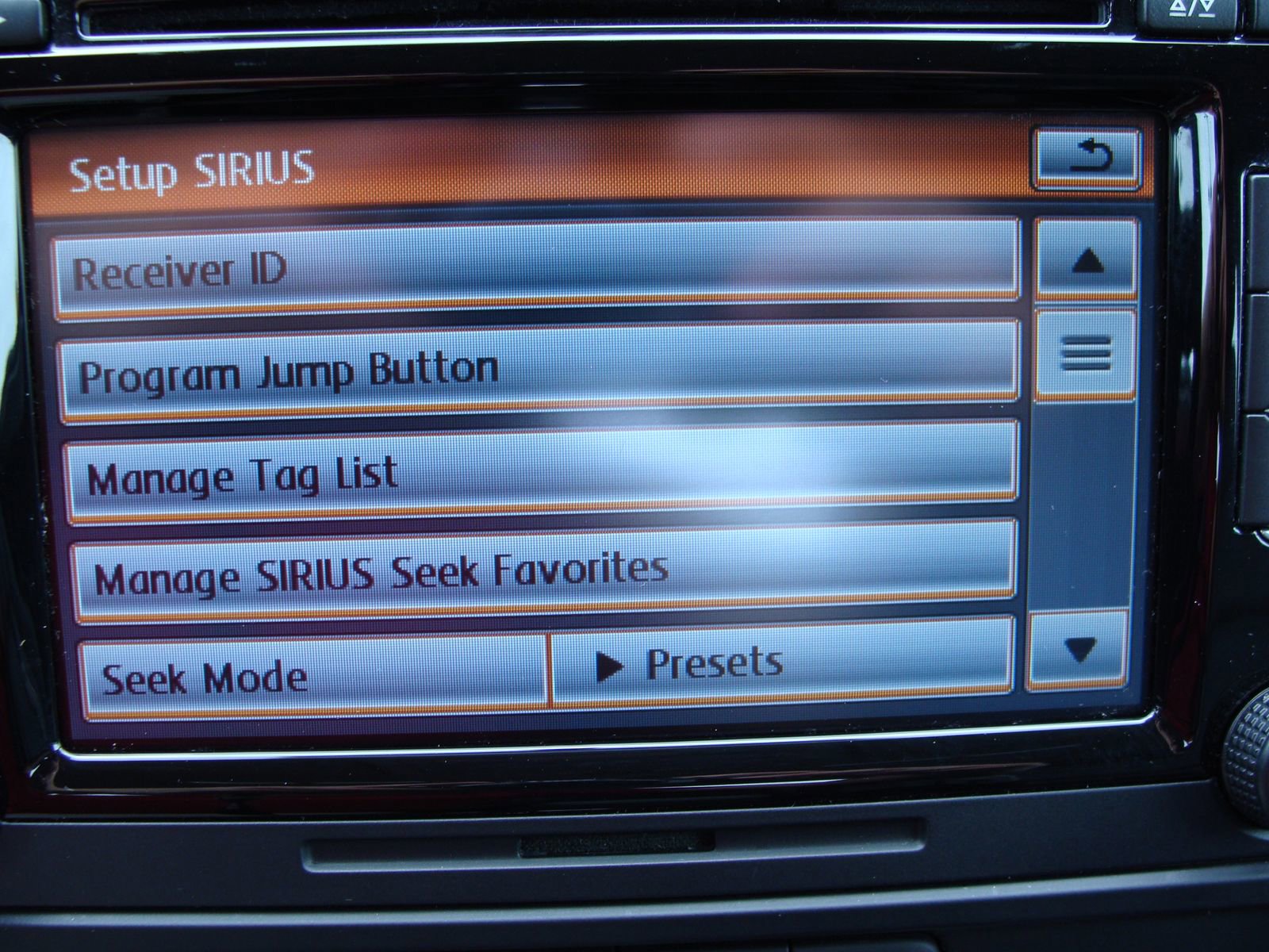 Used 2015 Volkswagen Jetta SE FWD image 19
