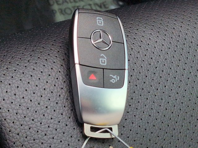 Certified 2022 Mercedes-Benz GLE 350 4MATIC image 30