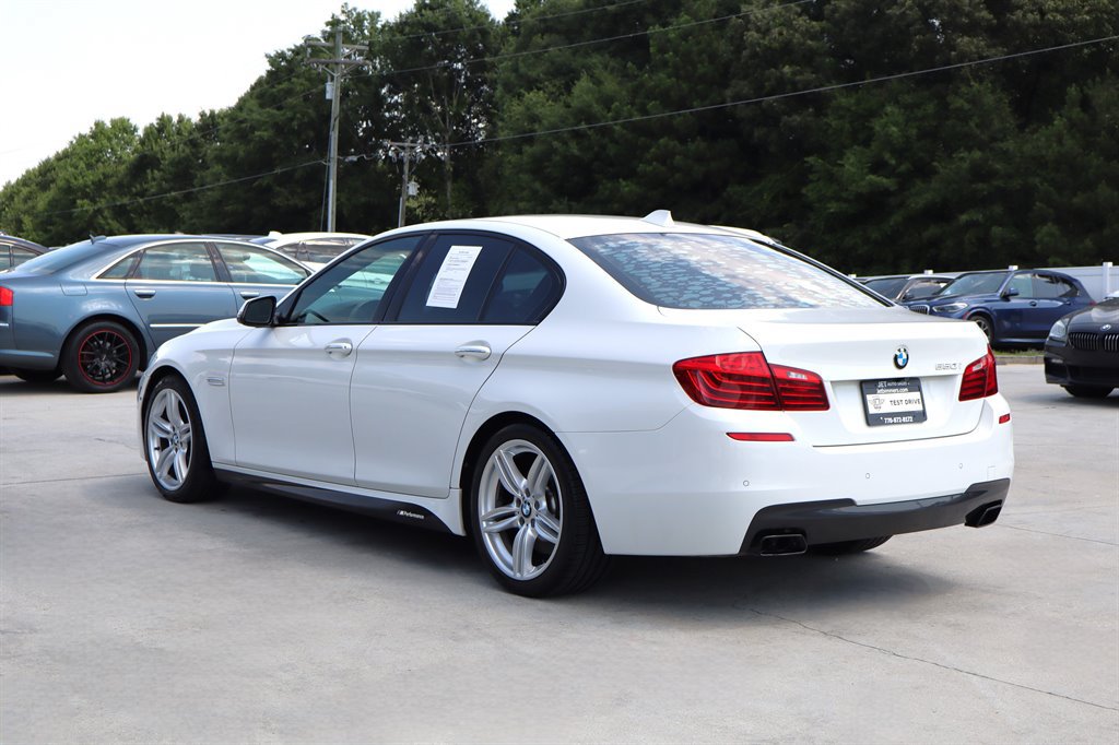 Used 2015 BMW 550i Sedan RWD image 5