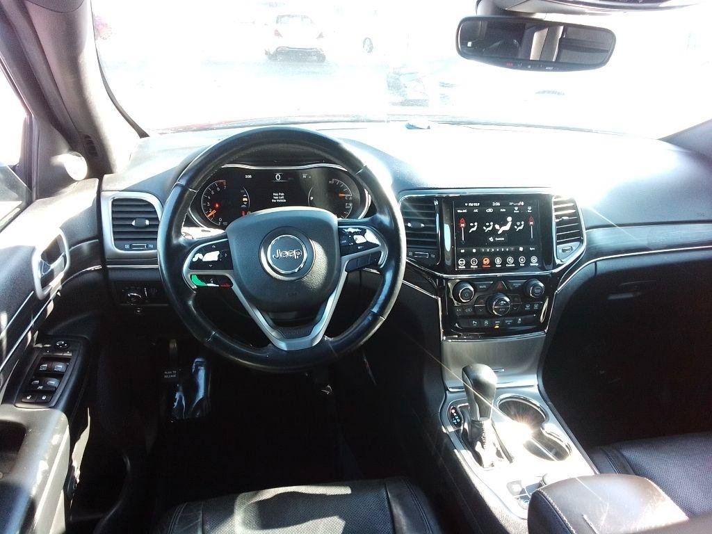 Used 2021 Jeep Grand Cherokee Limited AWD/4WD image 7