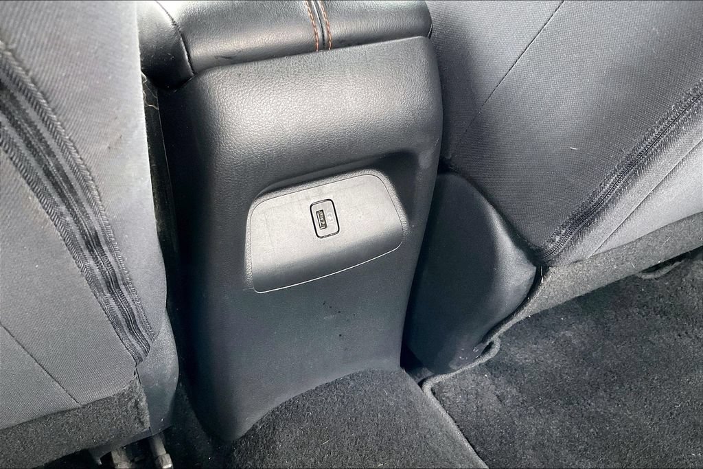 Used 2021 Nissan Sentra SR FWD image 32