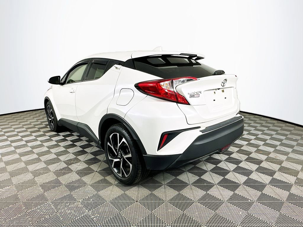 Used 2019 Toyota C-HR Limited image 7