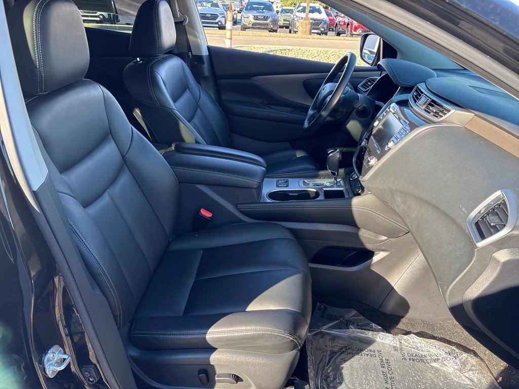Used 2024 Nissan Murano SV image 10