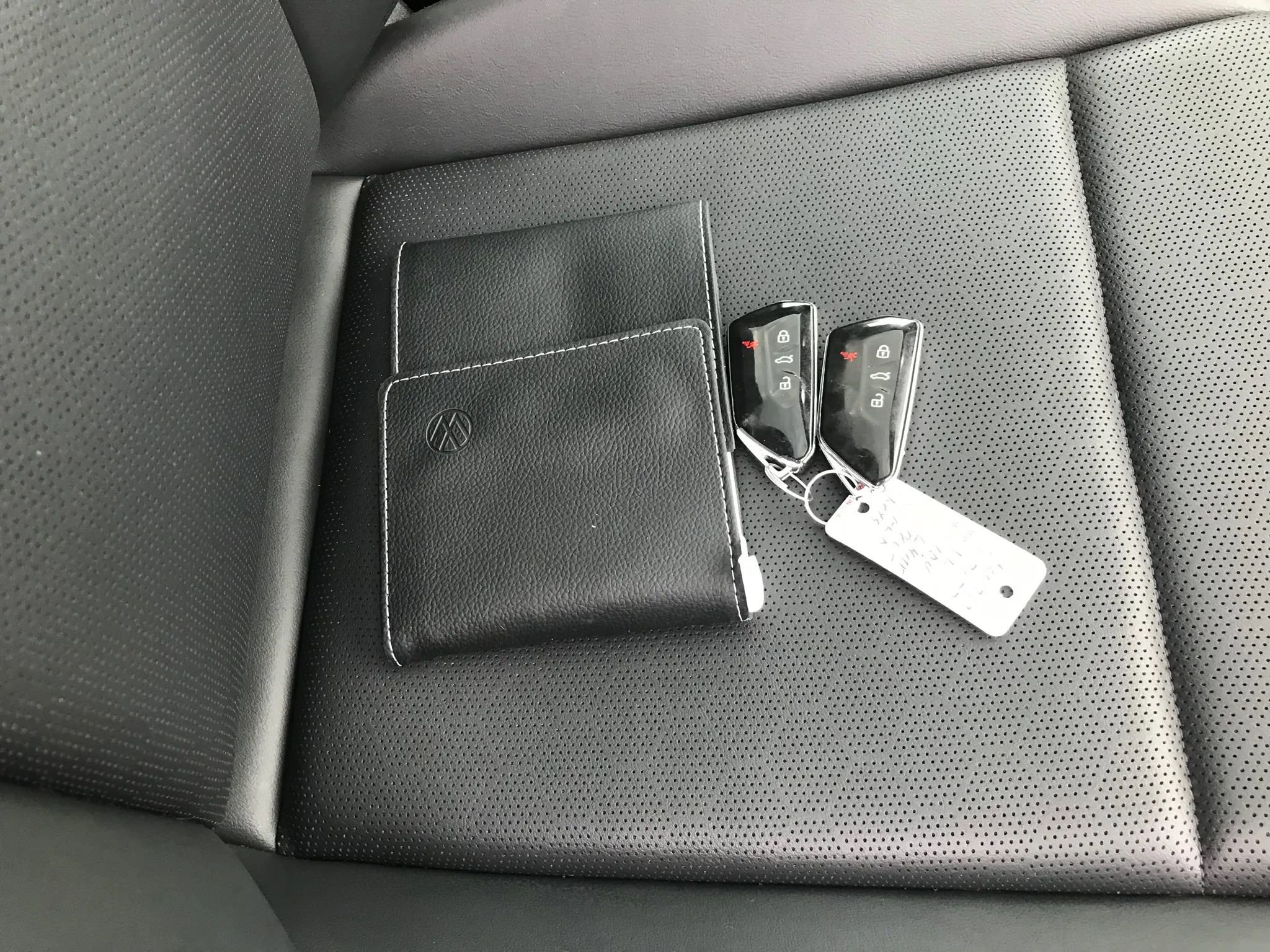 Used 2022 Volkswagen ID.4 Pro S w/ Gradient Package image 96