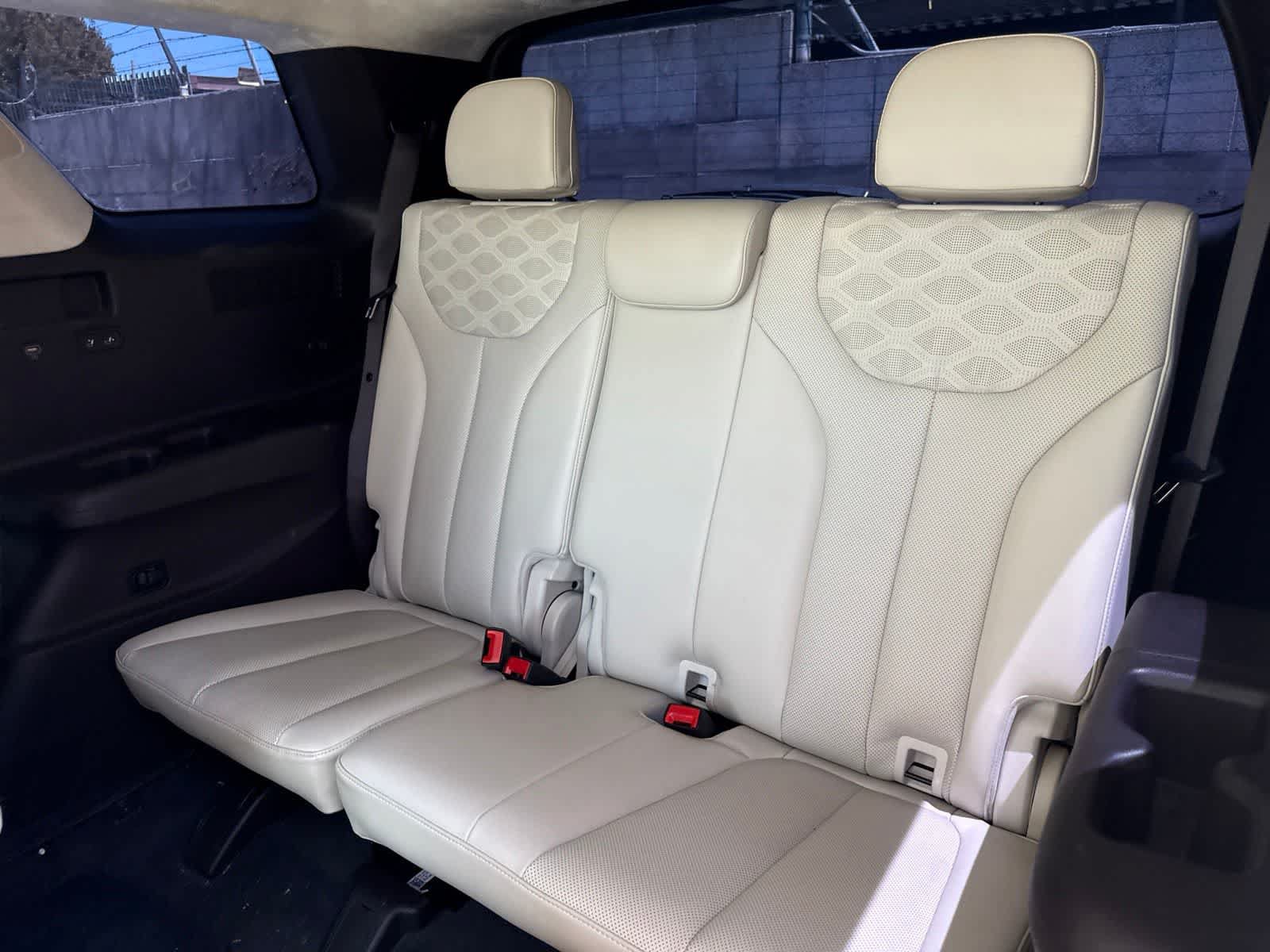 Used 2020 Hyundai Palisade Limited FWD image 14