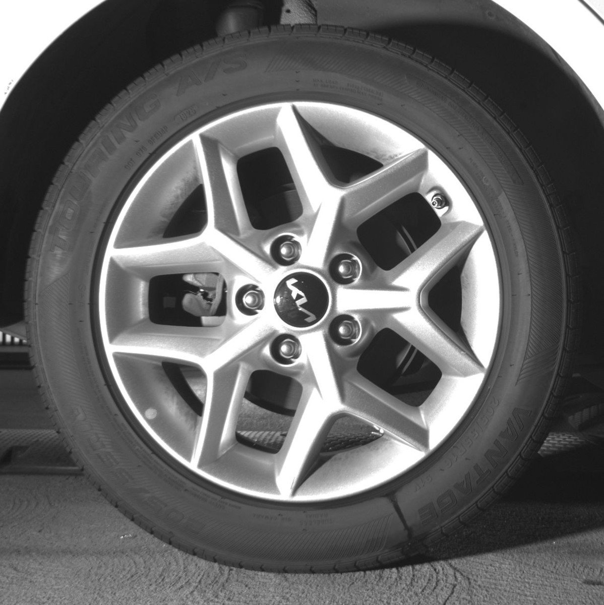 Used 2025 Kia Soul LX w/ LX Technology Package FWD image 22