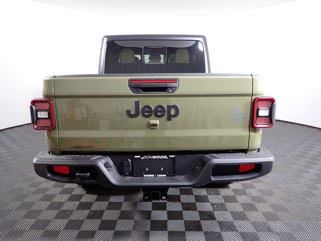 New 2026 Jeep Gladiator Sport AWD/4WD image 14