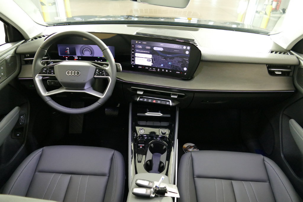 New 2026 Audi Q3 quattro 2.0T AWD/4WD image 23