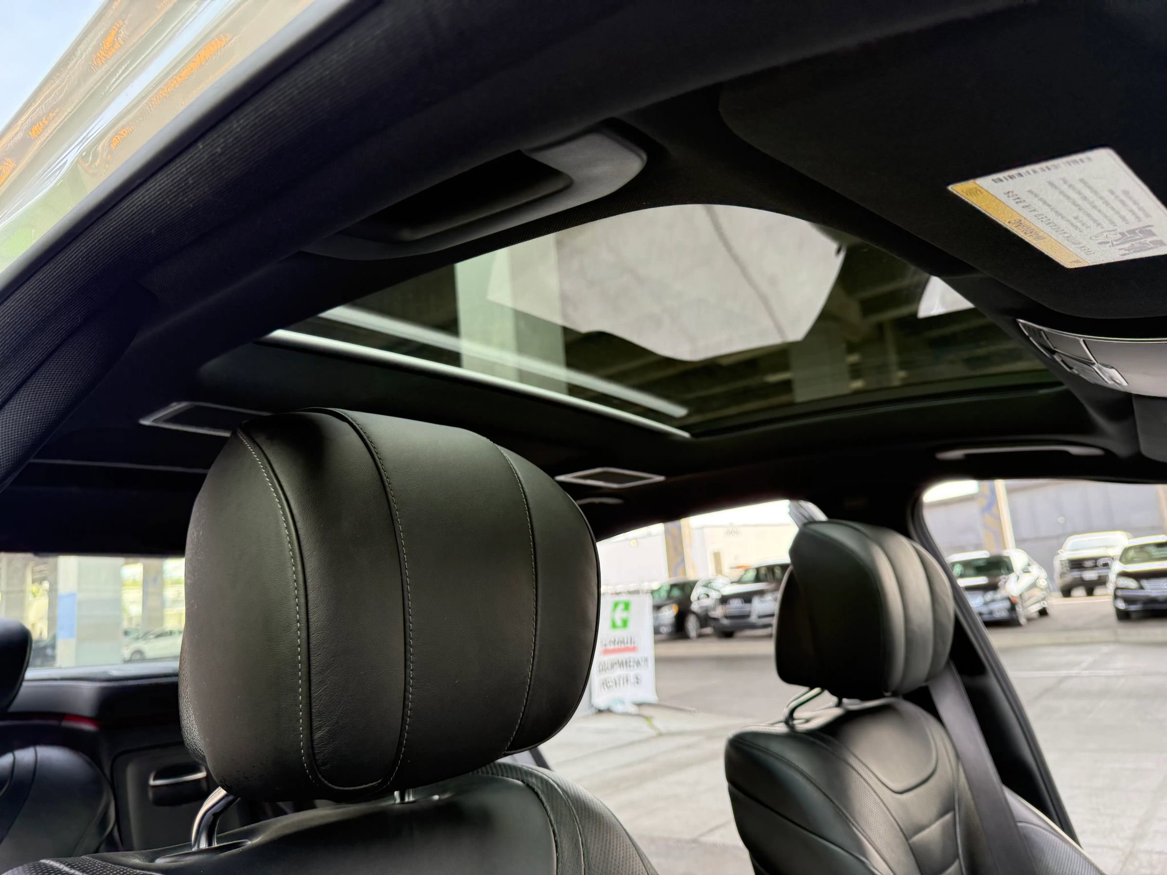 Used 2015 Mercedes-Benz S 550 4MATIC Sedan image 26