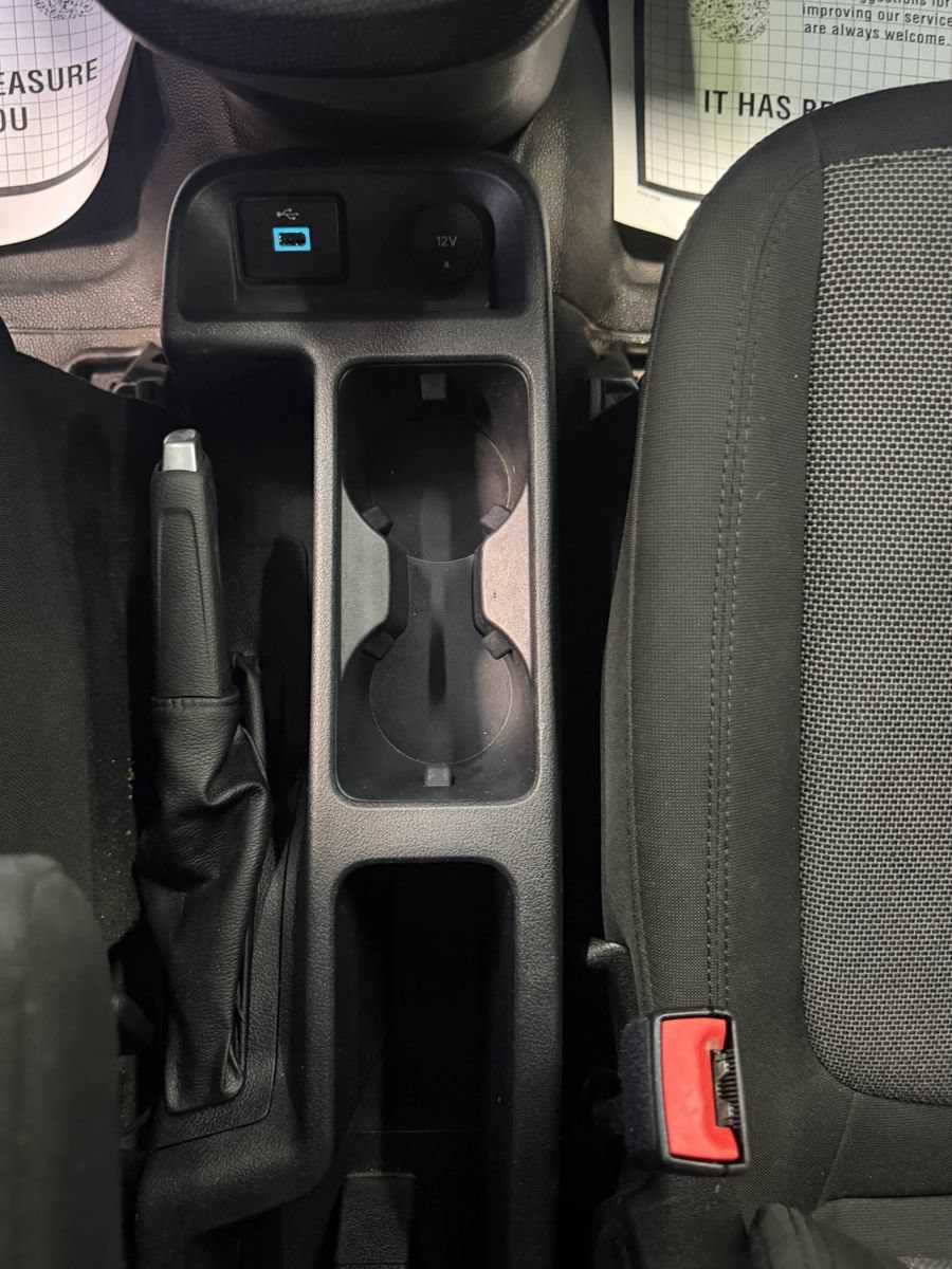 Used 2021 Ford Transit Connect XL FWD image 45