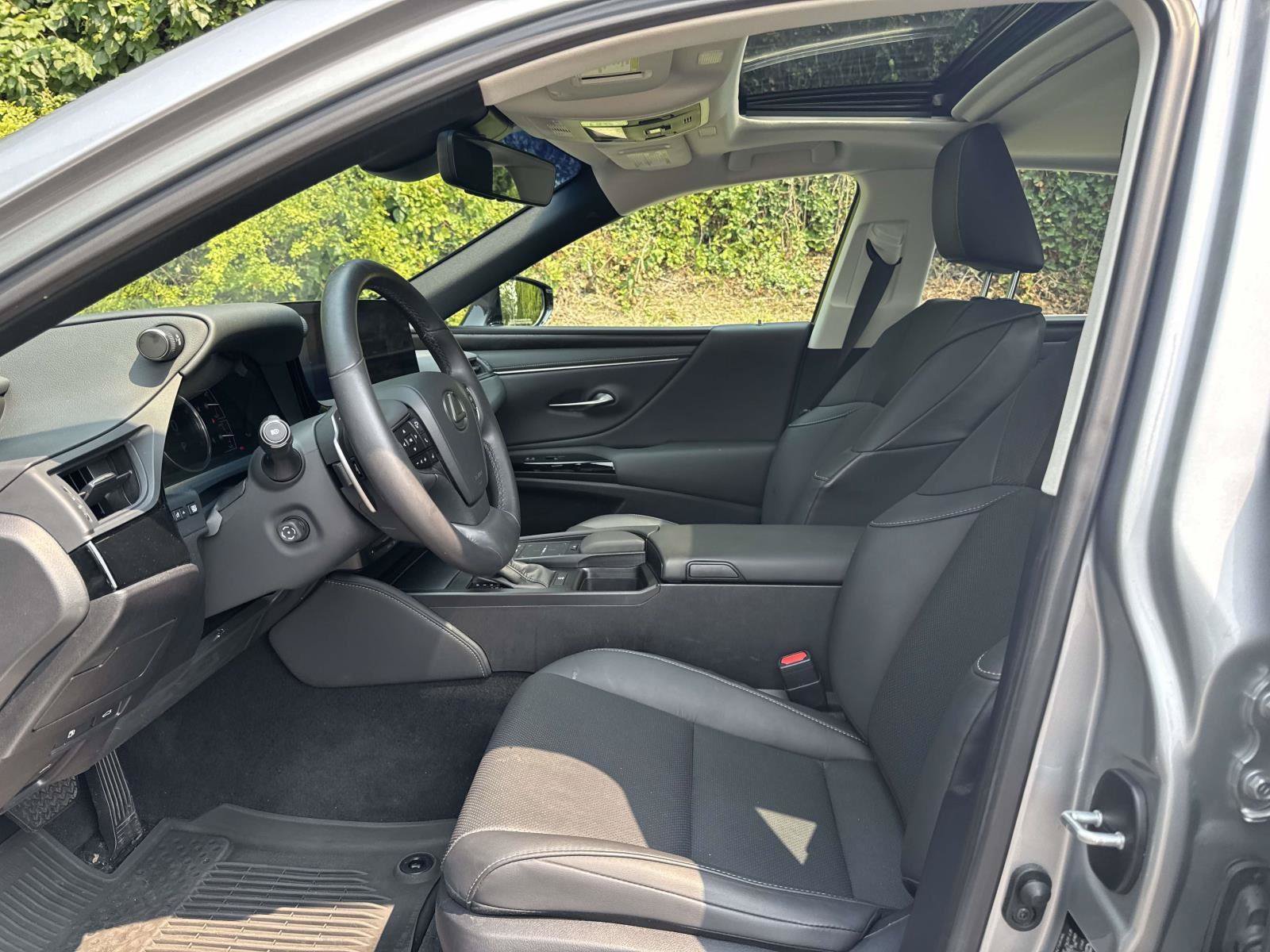 Used 2022 Lexus ES 350 w/ Premium Package FWD image 19