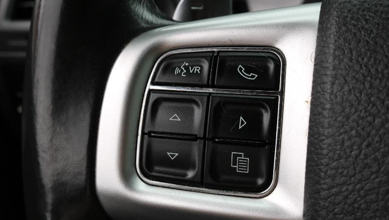 Used 2012 Dodge Challenger R/T w/ Sound Group II image 9