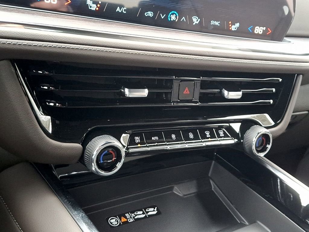 New 2026 Chevrolet Suburban LT w/ Comfort Package image 12