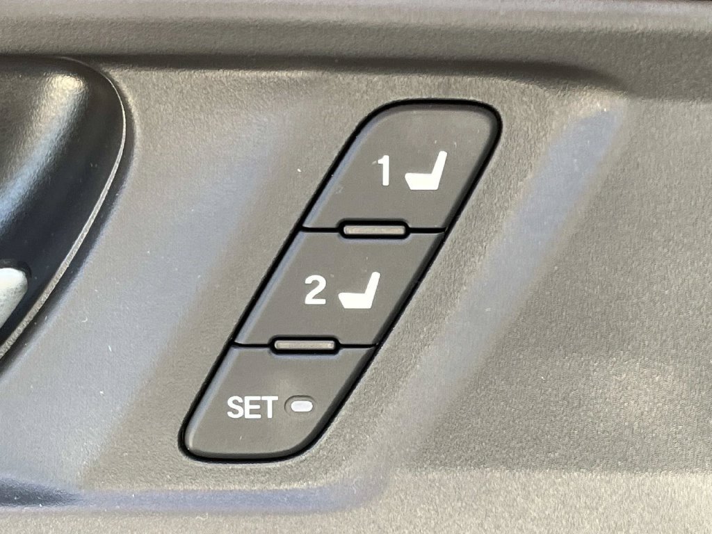 Used 2024 Honda Accord EX-L image 30