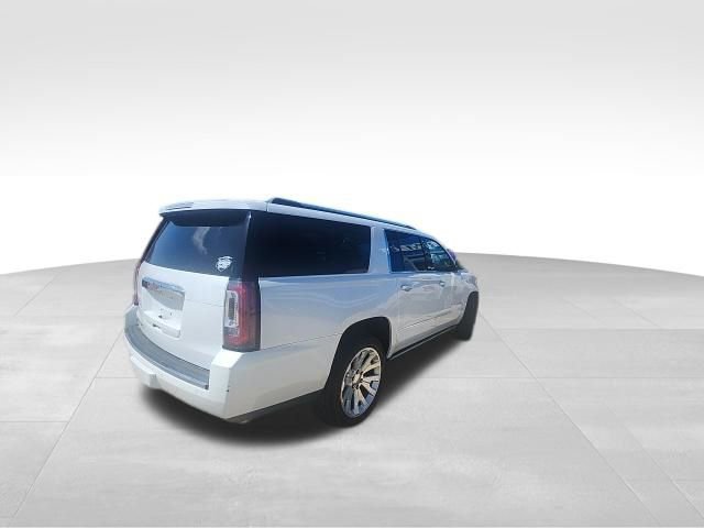 Used 2017 GMC Yukon XL Denali w/ Open Road Package image 10