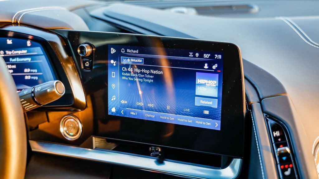 Used 2024 Chevrolet Corvette Stingray w/ Z51 Performance Package image 15