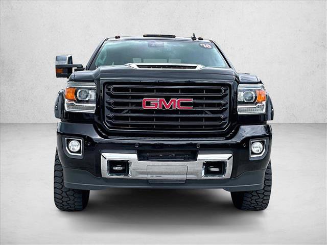 Used 2018 GMC Sierra 2500 Denali w/ Duramax Plus Package image 3